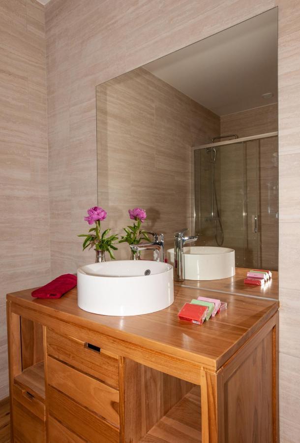 Jardin Des Ursulines Saint-Emilion Apartment Luaran gambar