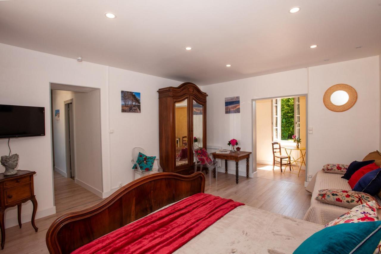 Jardin Des Ursulines Saint-Emilion Apartment Luaran gambar